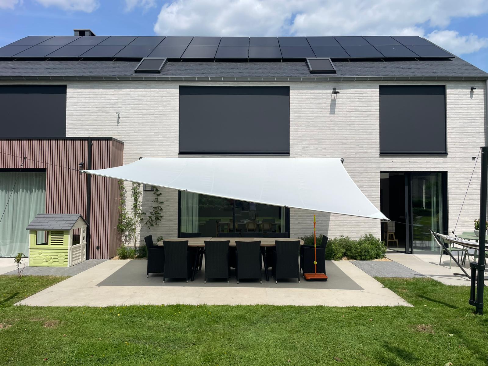 Waterdicht zonnezeil voor terras en tuin